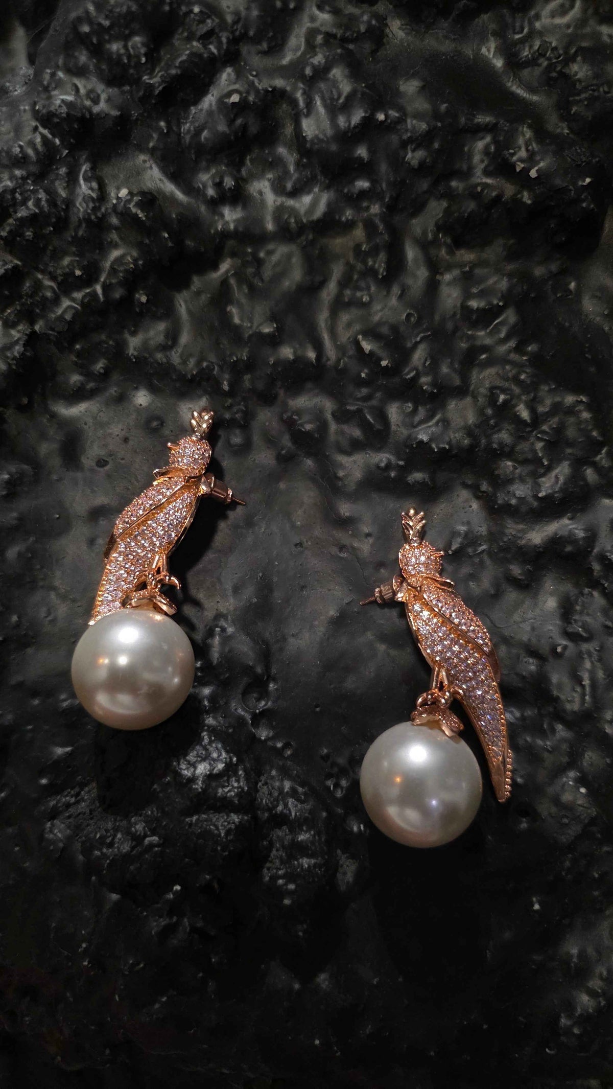 Aurora Talon Earring