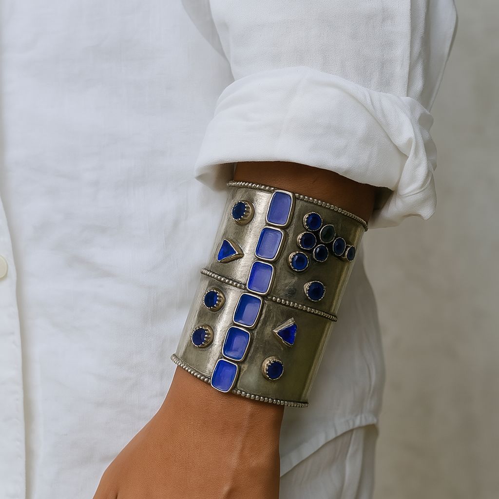Silver cuff with blue gemstones| Statement Handcuff | Bracelet | neo jewelry
