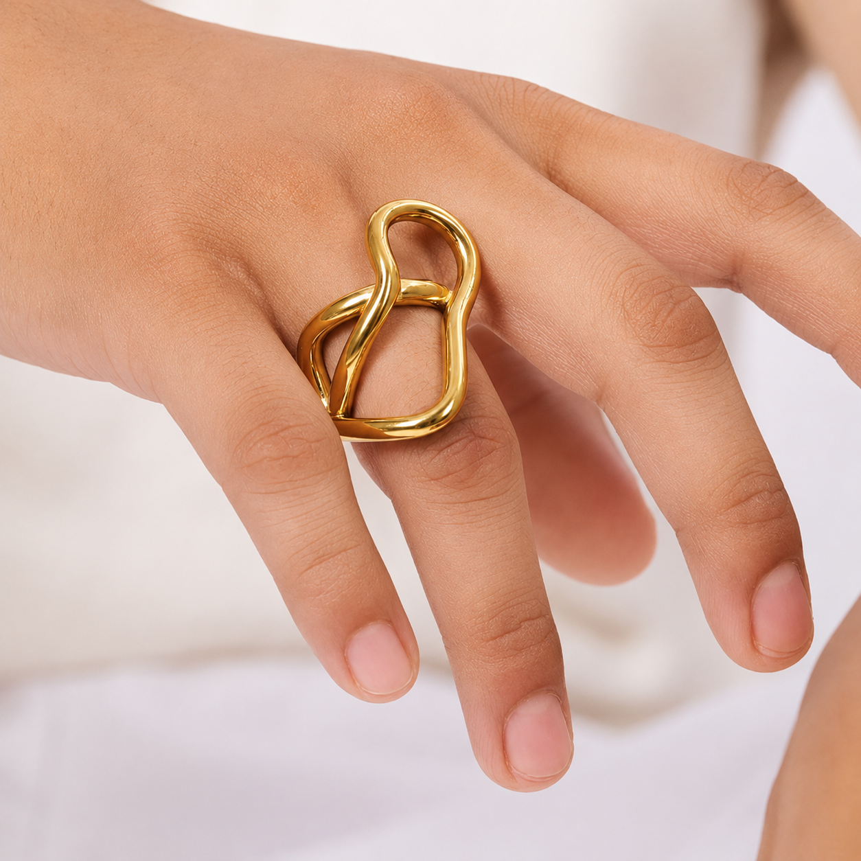 Infinity Knot Ring (Man)