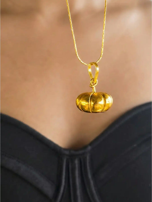 Amrita-Phala Necklace