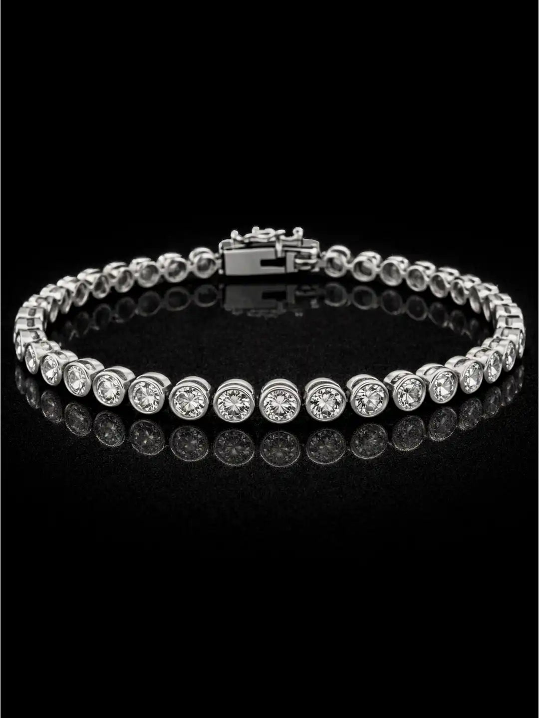 Aurora Beam Bracelet crafted in 925 silver