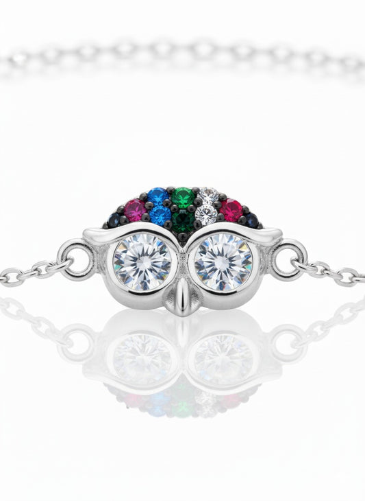 Zoomed-in view of rainbow evil eye bracelet highlighting its gemstone detailing and fine craftsmanship.