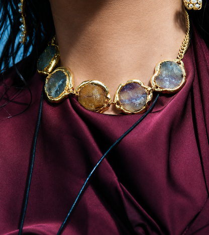 Solara Choker