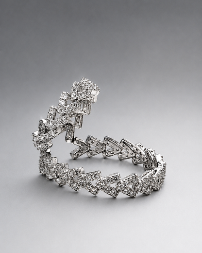 Stardust Arc Earcuff