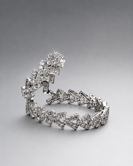 Stardust Arc Earcuff