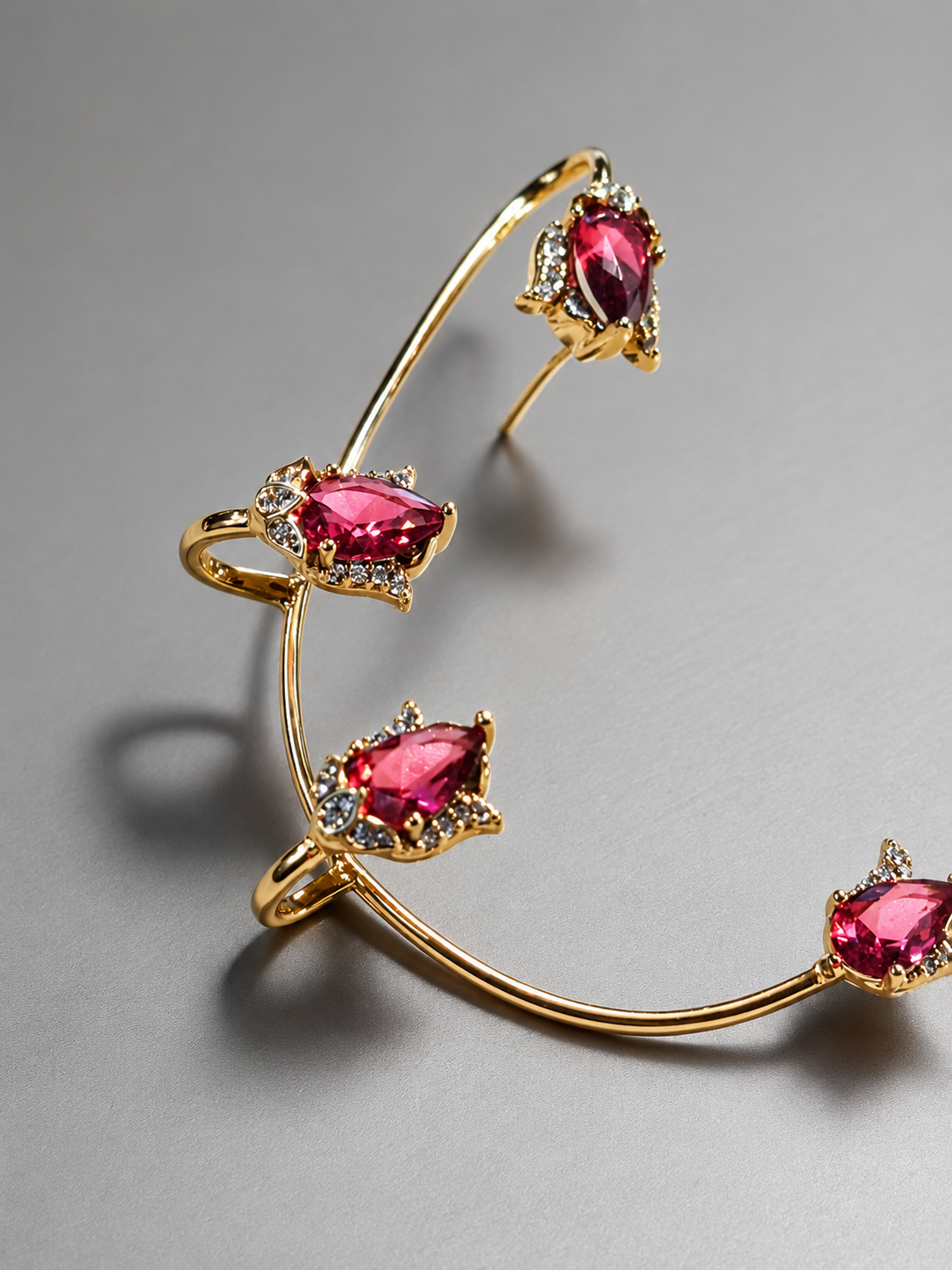 Scarlet Halo Ear Cuff