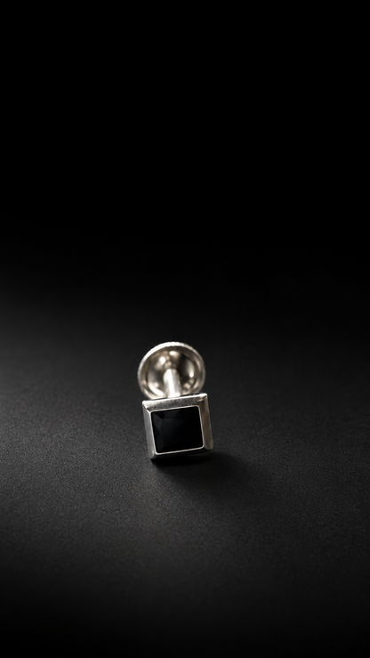 Quard Relic Earpin (Man)