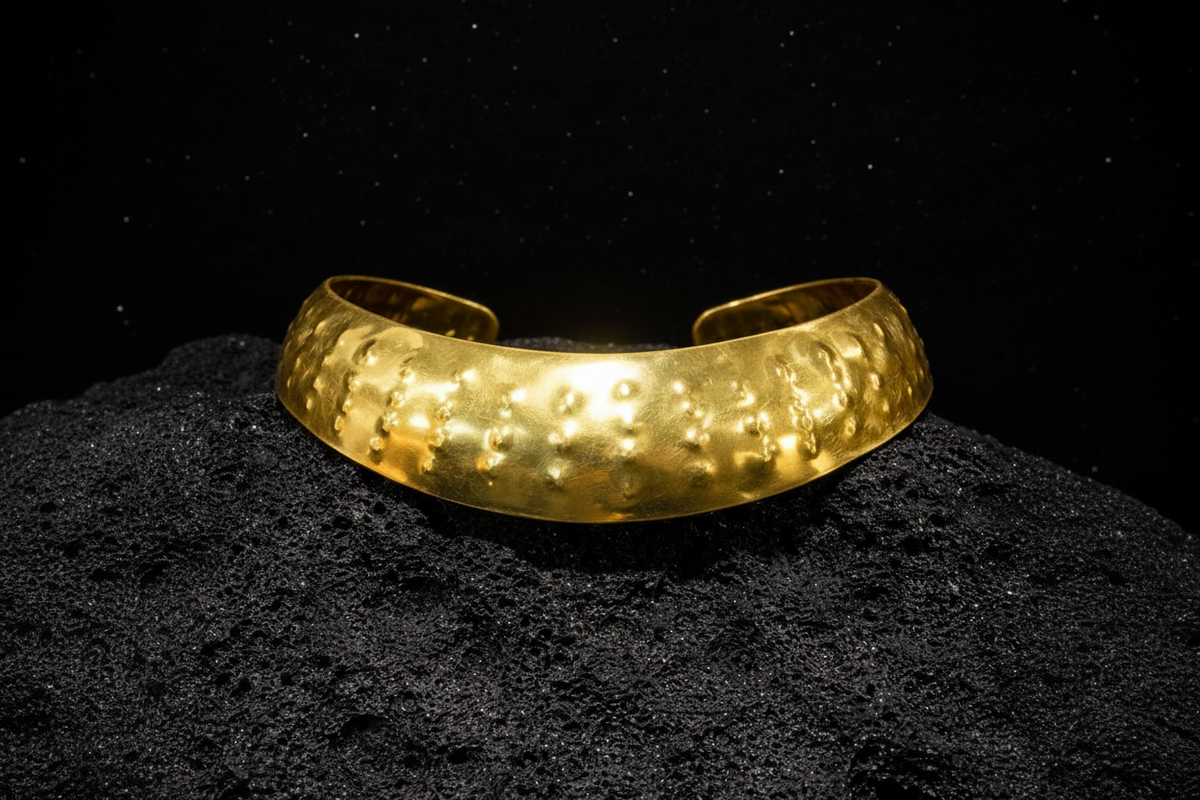 Astra Ridge Choker - NearEarthobject