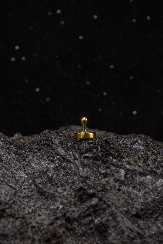 Gravity Drop Ear Cuff