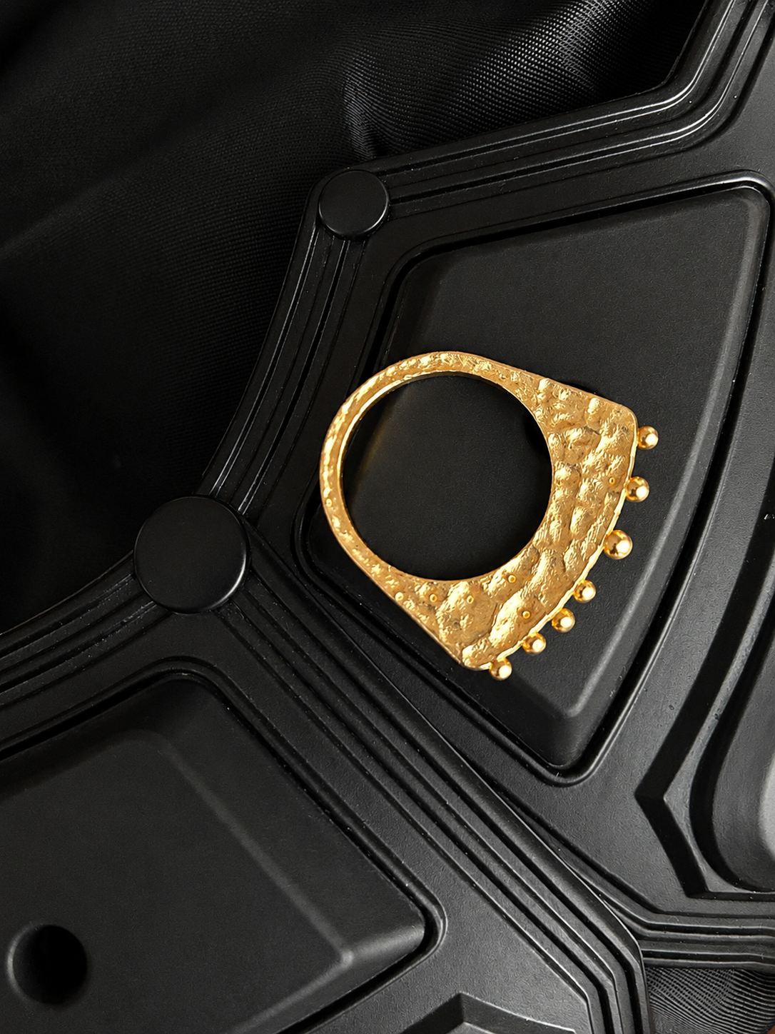 Aurora Crest Ring