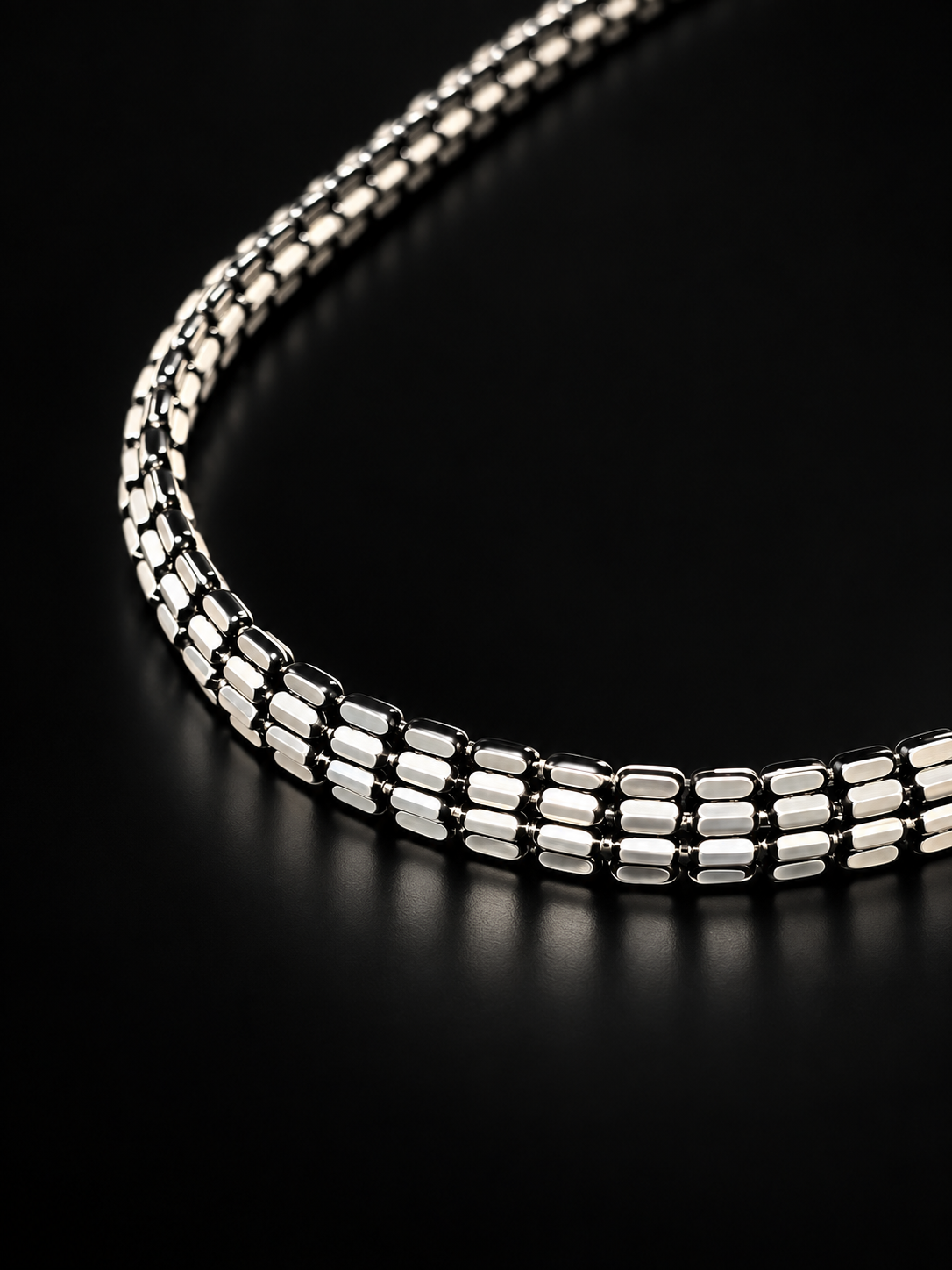Nadir Chain (Man)