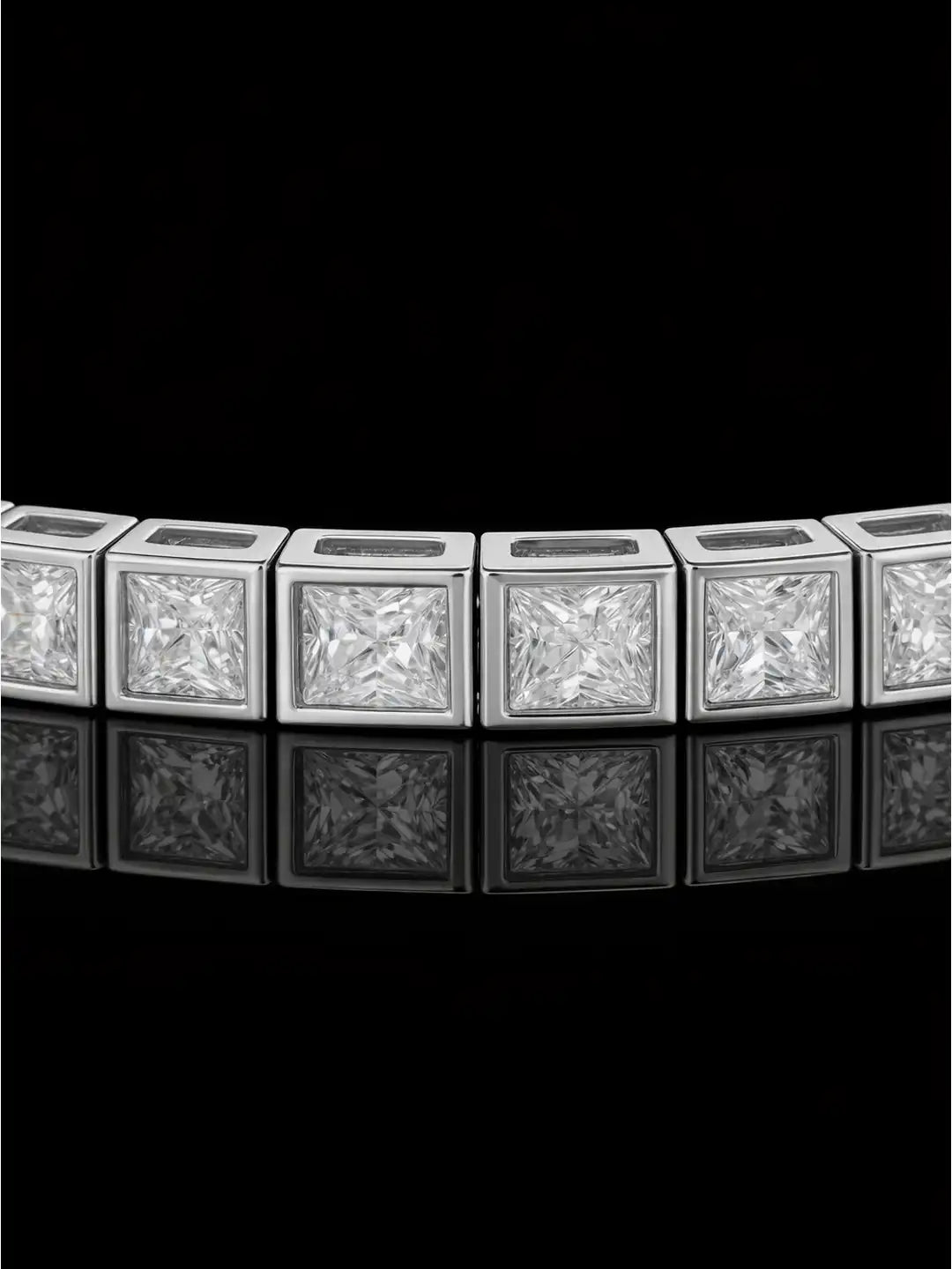Eterna Radiance Bracelet crafted in 925 silver