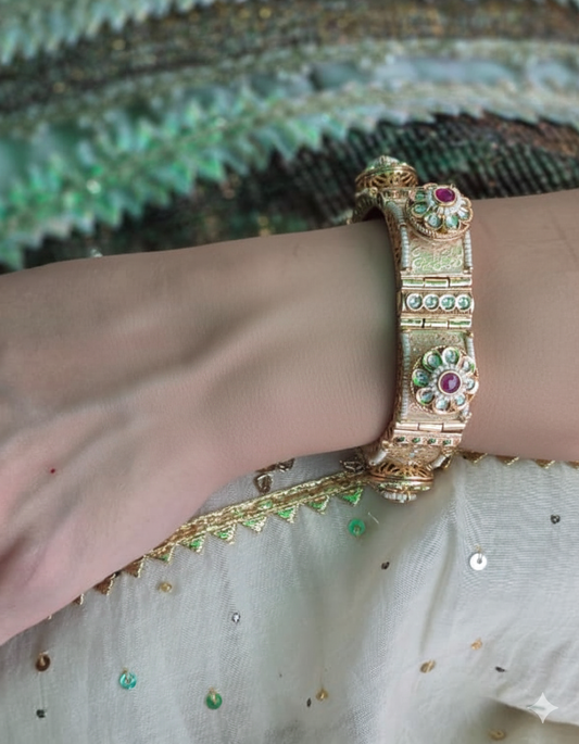 Maharani Bloom Link Bracelet