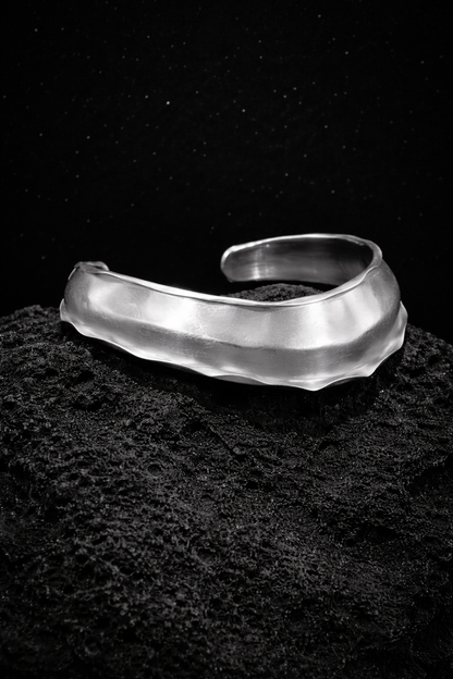 Kshara Ridge Choker - NearEarthobject