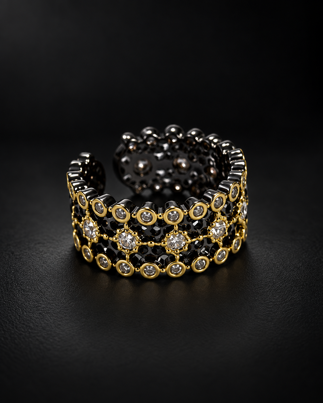 Midnight Mosaic Cuff (Man)