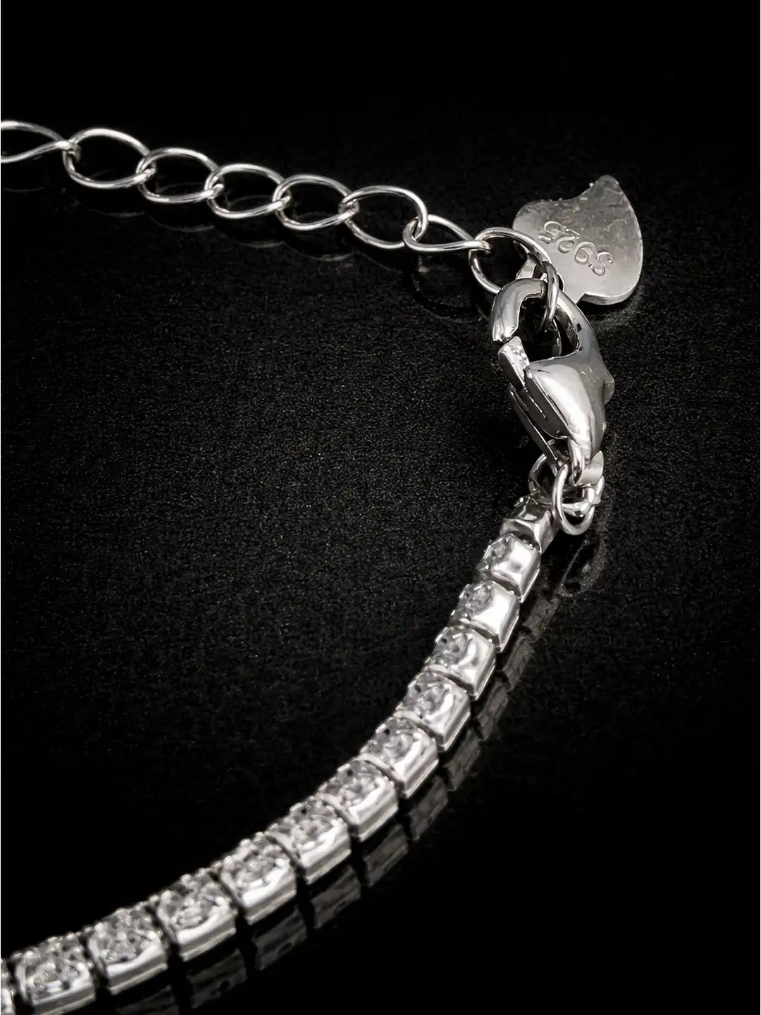 Radiant Quadra Bracelet crafted in 925 silver
