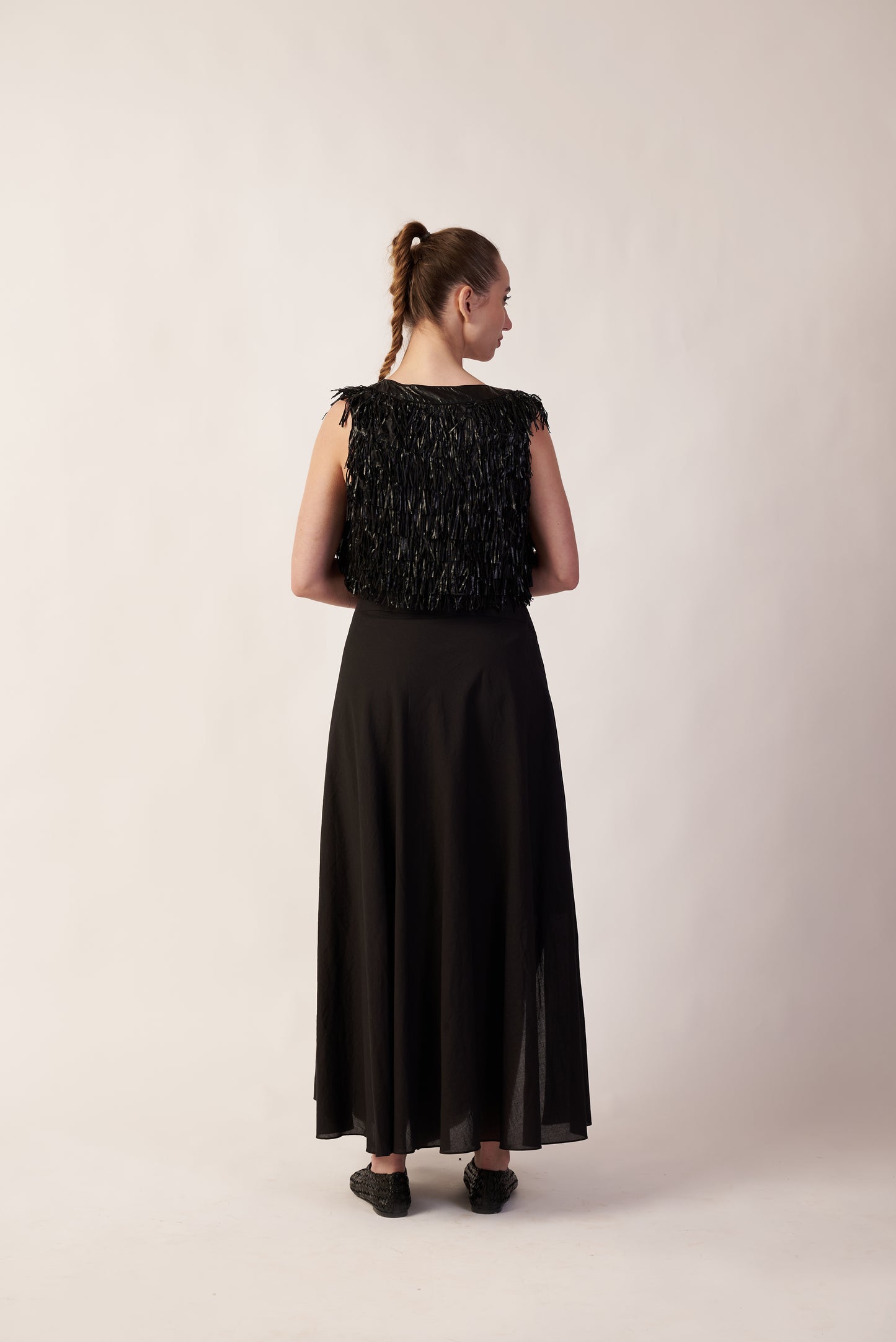 Woman wearing a black pant with a sequined jacket | Women's Pants | Bottoms & Jacket | Pret Clothes | nEo Clothes.