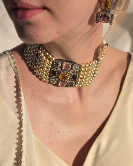 Swarovski Pearl Majesty Necklace with Earrings - Heritage jewelry by nEo
