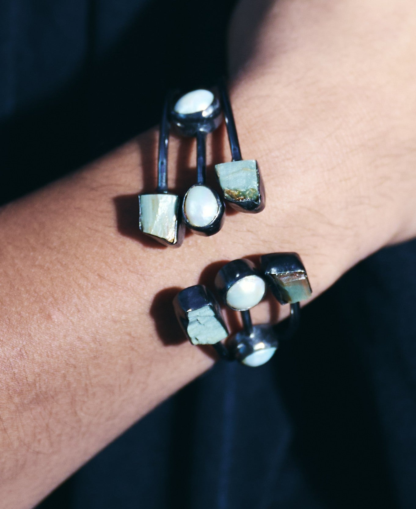 Obsidian Meteor Cuff (Man)
