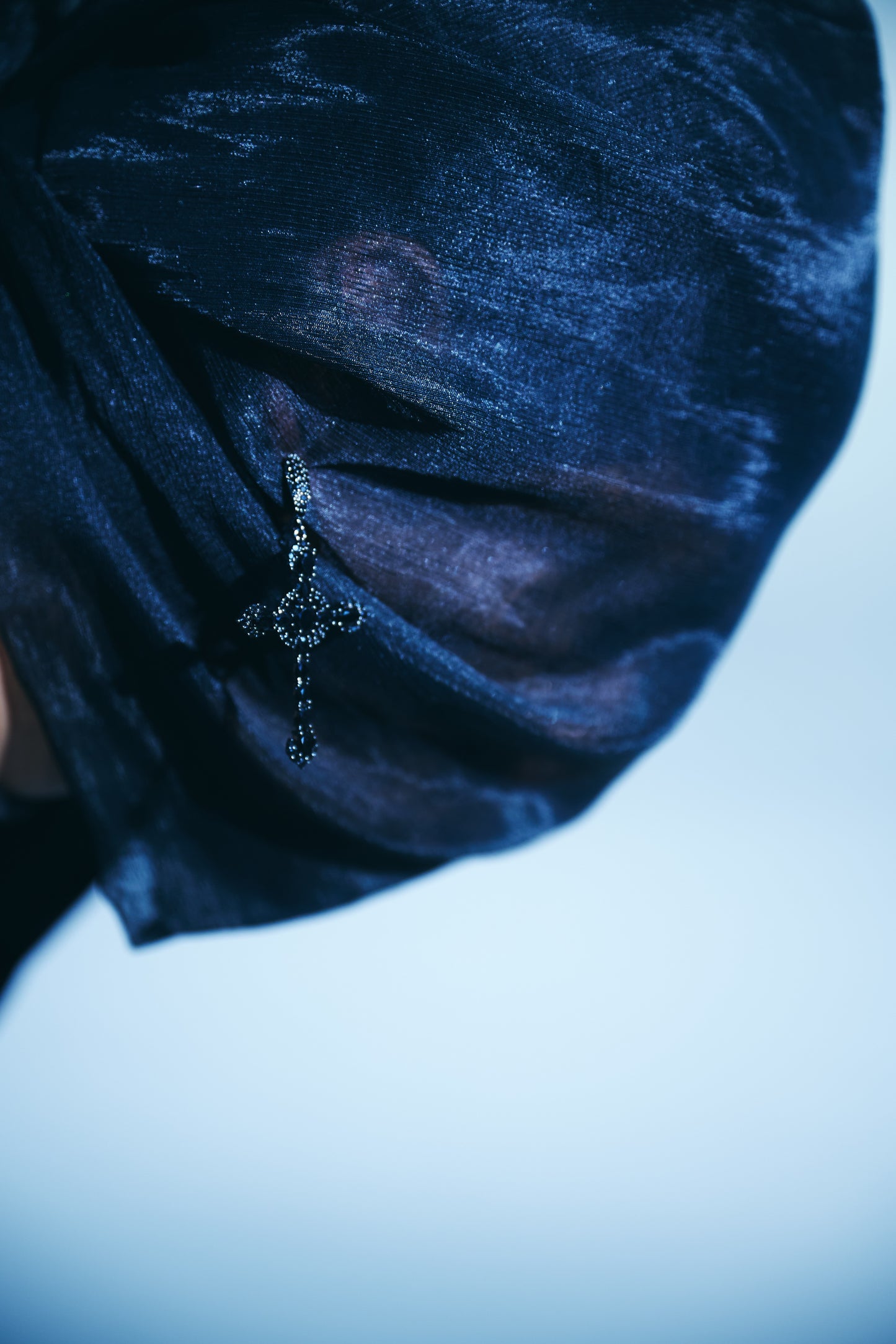 Black Onyx Cross Drops (Man)