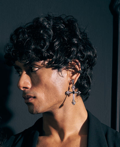 Obsidian Cross Drops (Man)