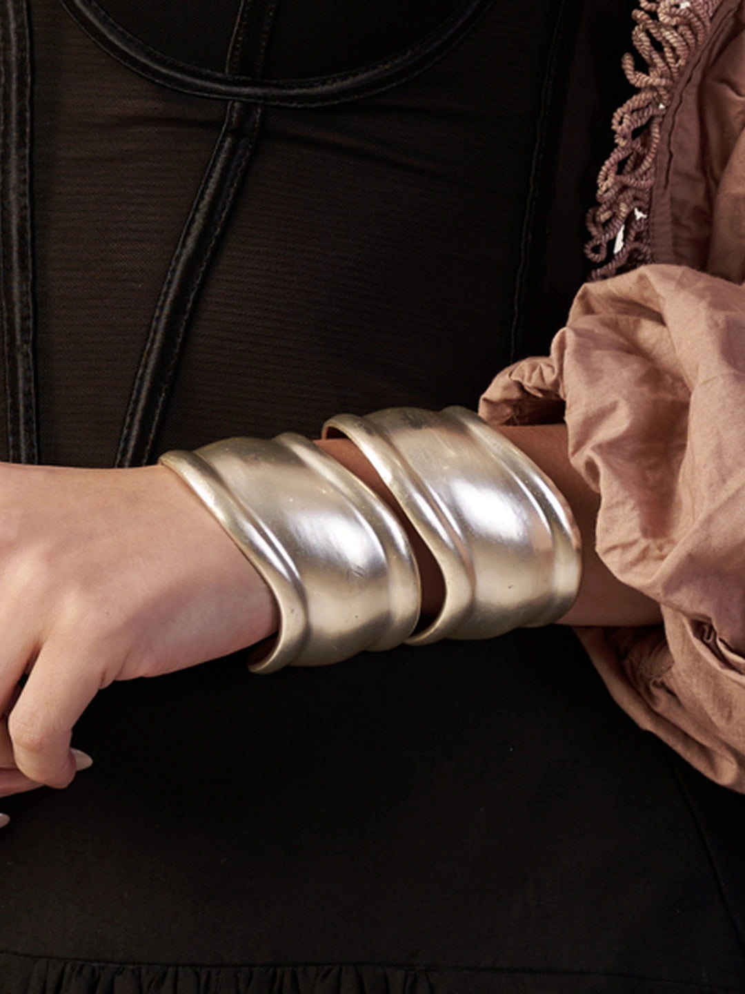 Silver Plated Jewellery Lunar Curve Hand Cuff