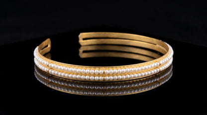 Dusk Pearl Halo Choker