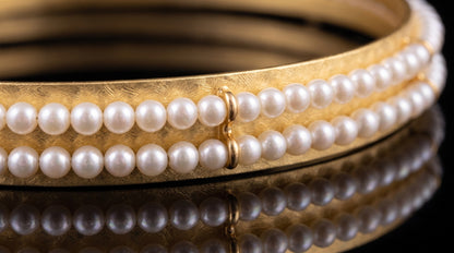 Dusk Pearl Halo Choker