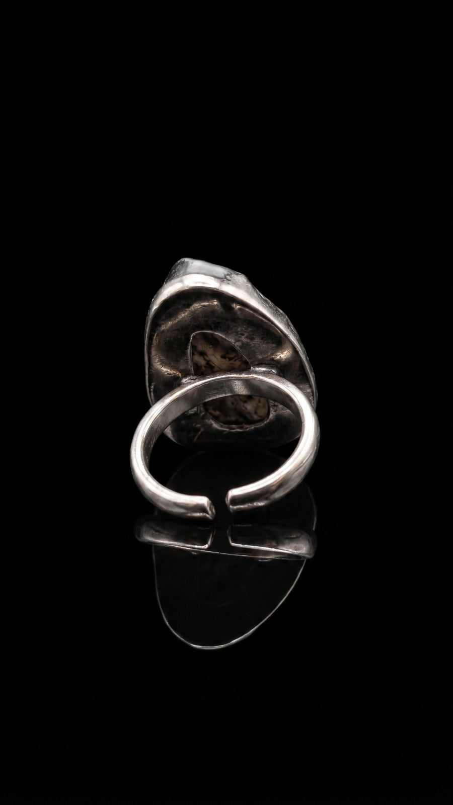 Dark Noir Ring