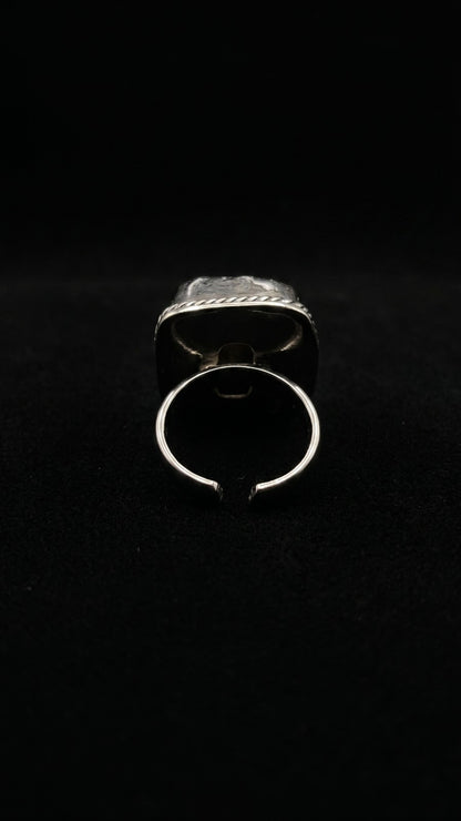 Revery Noir Ring