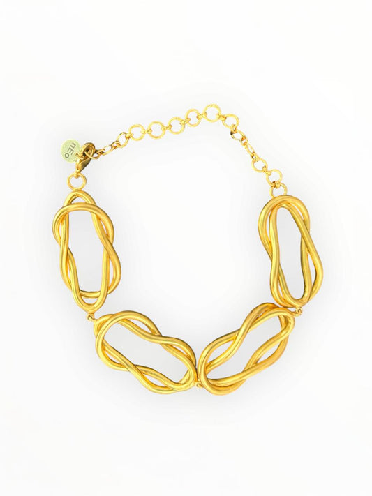 Gold necklace | Statement Necklace | neo jewelry 