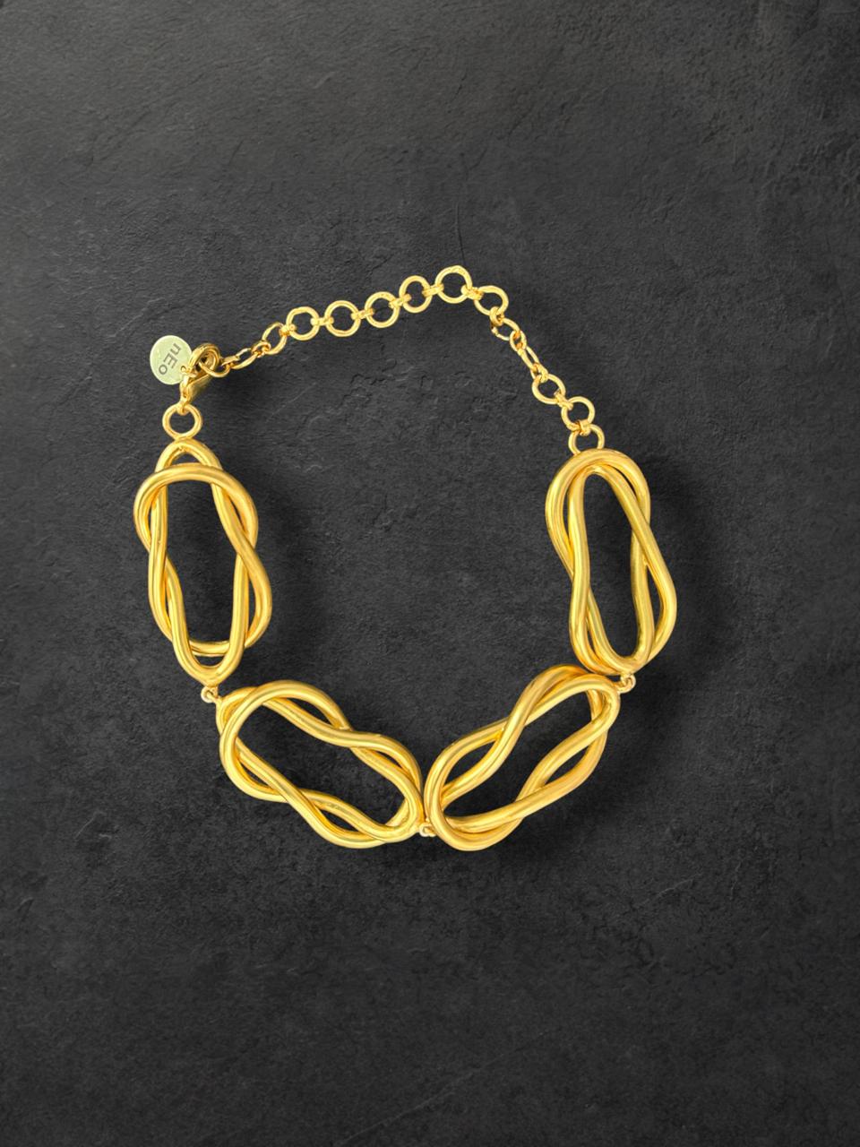 Gold Necklace | Statement Necklace & Chokers | neo jewelry