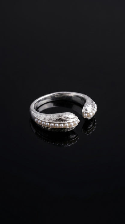 Lunar Twinflare Ring