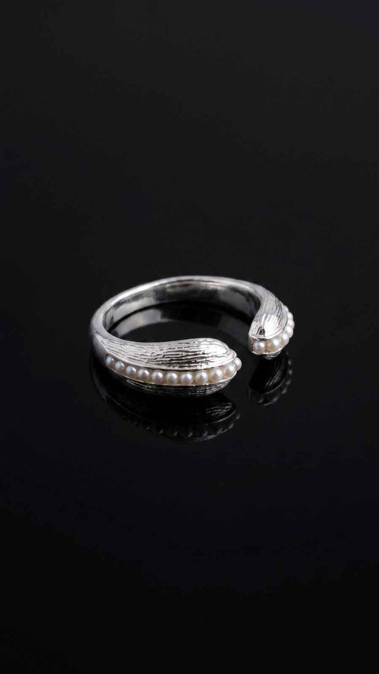 Lunar Twinflare Ring