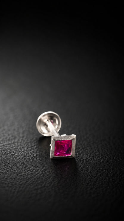 Quard Relic Earpin (Man)